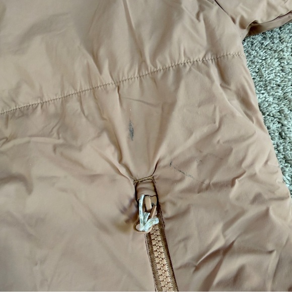 Vuori Women’s Canyon Insulated Jacket Full Zip Primaloft High Neck in Rose M - Picture 13 of 15